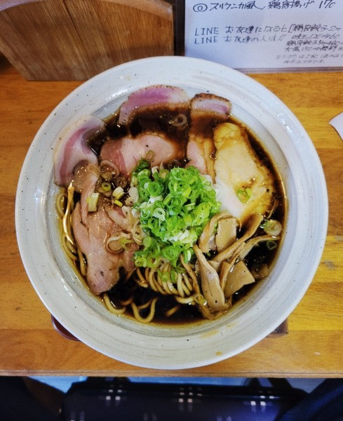 「焦がし醤油」@麺栞 みかさの写真