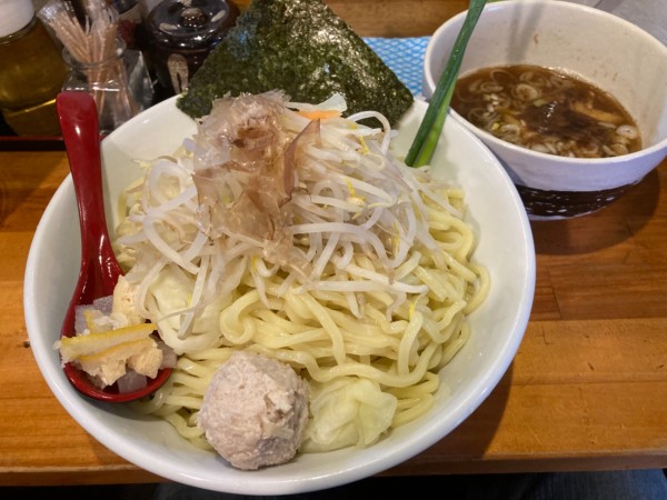 「醤油炊きしろぼしつけ麺（特盛） 1200円」@つけ麺 しろぼしの写真