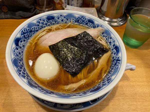 「中華そば900円+出汁玉子100円」@中華蕎麦 時雨 コレットマーレ桜木町店の写真