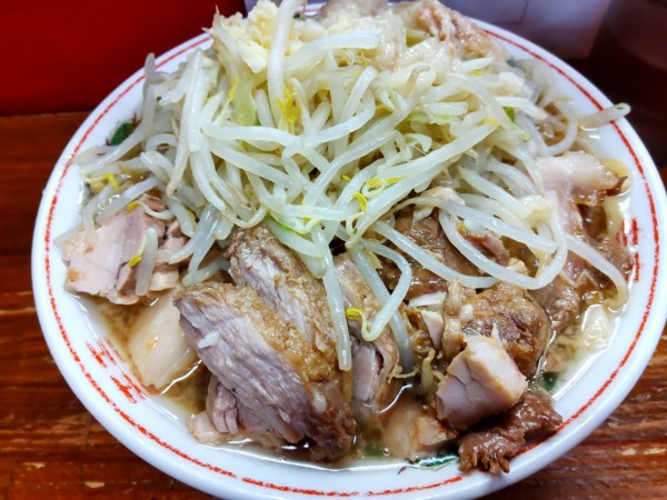 「ラーメン＋ブタ」@ザ・ラーメンスモールアックスの写真