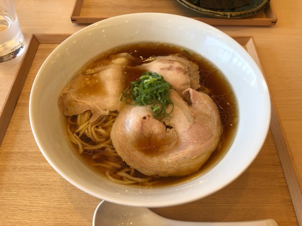 「醤油チャーシューメン」@ラーメン 将太 国立府中インター店の写真