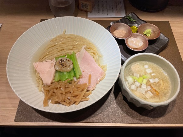 「帆立の昆布水つけ麺(塩)+ワンタン_大盛り」@Tokyo Style Noodle ほたて日和の写真