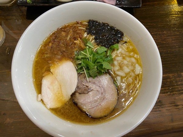 「白湯醤油」@麺や 柴ちゃんちの写真