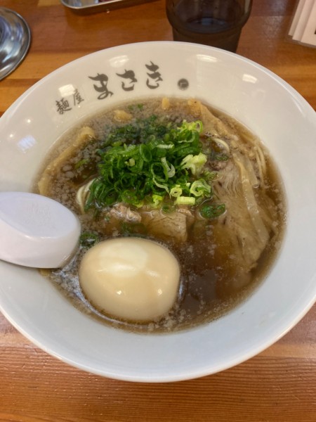 「究極の醤油ラーメン　ラーパス　味玉」@麺屋 まさきの写真