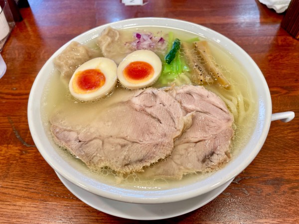 「特製中華そば 塩」@中華そば 千乃鶏の写真