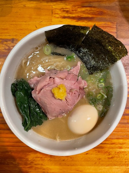 「特製濃厚真鯛らーめん」@真鯛らーめん 麺魚の写真