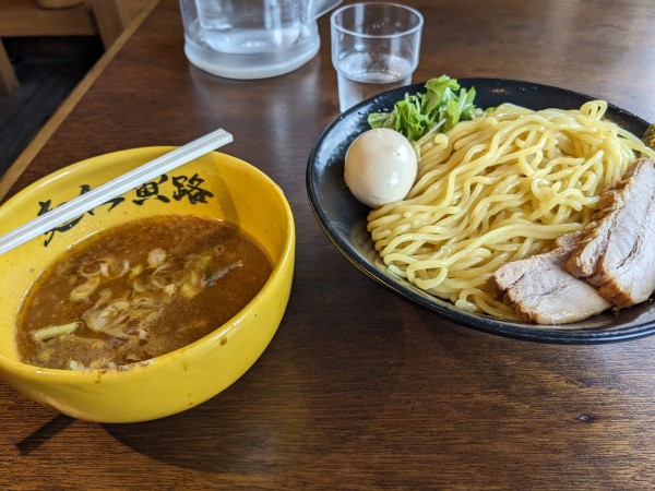 「特製濃厚つけ麺(海老油)・大盛り」@麺処 寅路の写真