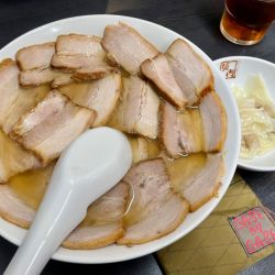 メガ盛り焼豚ラーメン＋ワンタン