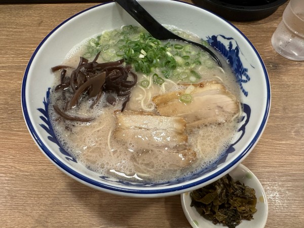 「ラーメン」@元祖 糸島ラーメン銅羅 空港店の写真