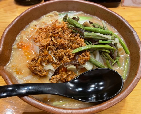 「信州味噌野菜らーめん」@麺場 田所商店 府中若松町店の写真