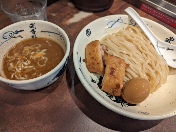 「濃厚外伝白つけ麺1330円」@麺屋武蔵 武骨外伝の写真