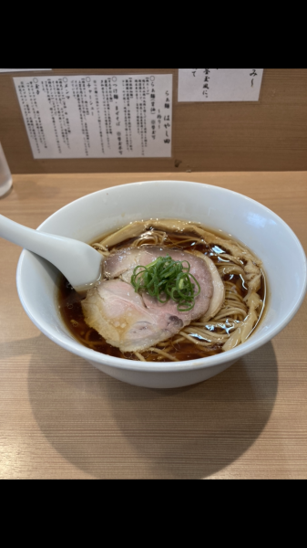 「醤油ラーメン」@らぁ麺 はやし田 横浜店の写真