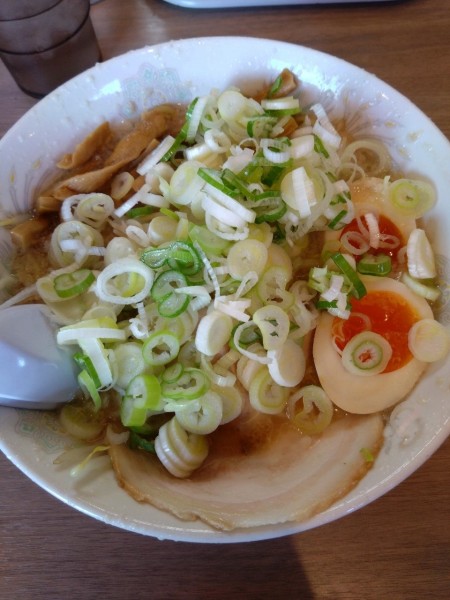 「しょうゆらーめん」@こってりらーめん なりたけ 津田沼店の写真