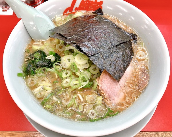 「味噌ラーメン（690円）」@ラーメン山岡家 土浦店の写真