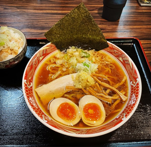 「熟成ロマン中華そば 煮卵入り」@豚ソバ妖怪 飛燕の写真