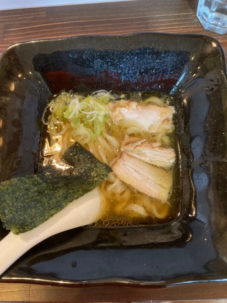 「中華そば　白じょうゆ」@中華蕎麦 坐忘紅の写真