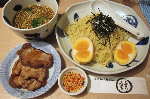 「ちゃーしゅうざるらーめん　1,200円＋縁たま　150円」@与ろゐ屋の写真