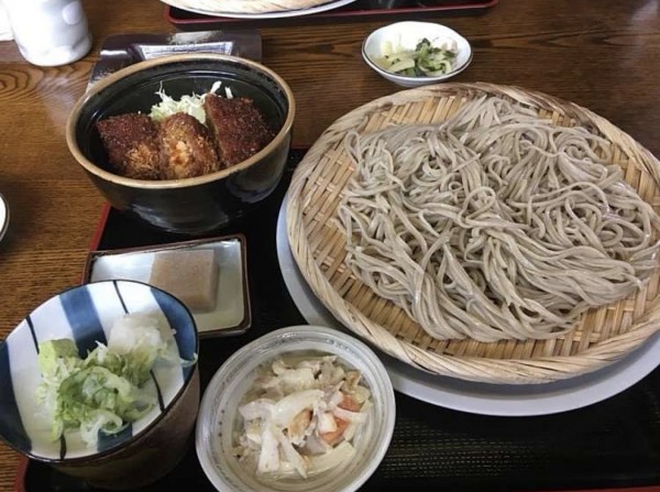 「ミニカツ丼セット」@手打ちそばくぼたの写真
