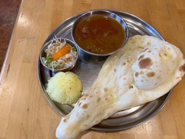 「ランチセット　(ラムカレー)」@ガンディーマハルの写真