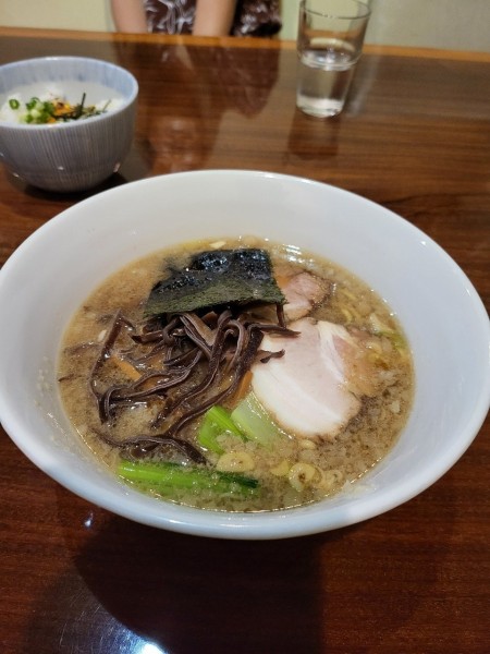 「焦がしにんにく背脂醤油らーめん」@麺ごころ 佑庵の写真
