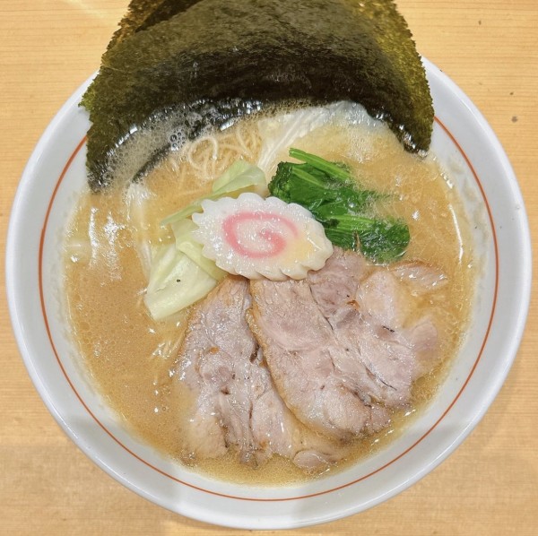 「黒豚豚骨醤油ラーメン」@銀座 嚆矢の写真