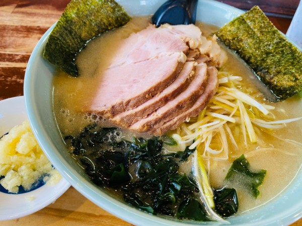 「ネギチャーシューメン 1,100円」@ニューラーメンショップ 松尾店の写真