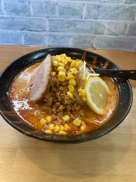 「火山ラーメン」@極太めん ひでまる 千波店の写真