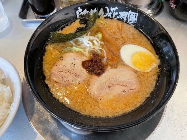 「嵐げんこつらぁめん」@らあめん花月嵐 三島店の写真