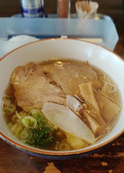 「あら炊き中華そば 正油」@中華そば GO.TO.KU ～仁～の写真