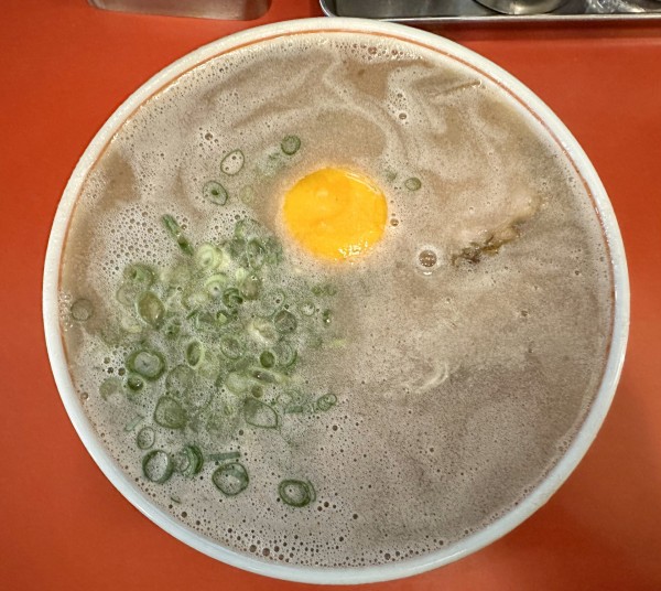 「月見ラーメン」@博多だるま 総本店の写真