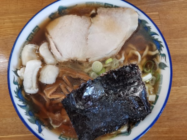 「中華そば小盛」@ケンちゃんラーメン 遊佐店の写真
