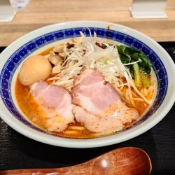 辛・塩ラーメン
