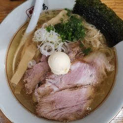 塩バターラーメン