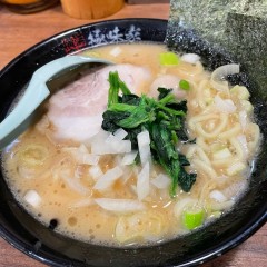 横浜家系ラーメン 極み家の画像