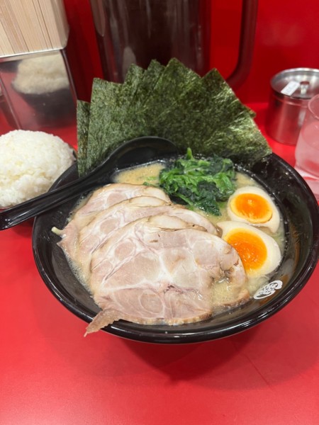 「631らーめん(¥990)」@横浜家系ラーメン 府中大和家の写真