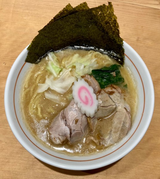 「黒豚豚骨醤油ラーメン」@銀座 嚆矢の写真