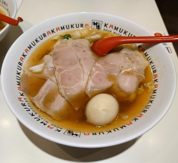 「小チャーシュー煮玉子拉麺(1140円)」@神座飲茶樓 東京駅グランルーフ店の写真