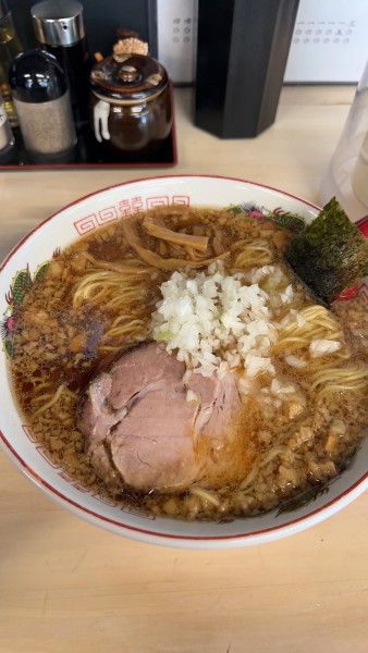 「こってり醤油ラーメン」@中華そば専門店 びんびん亭 高幡不動店の写真