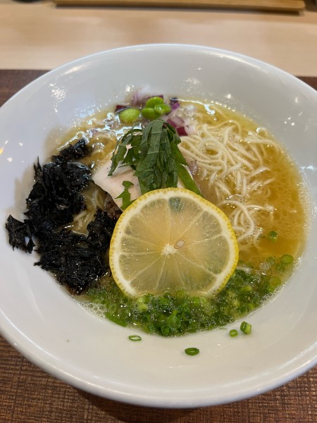 「濃厚鶏蕎麦」@論露に不二の写真