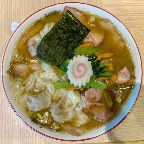 「チャーシューワンタンメン（醤油）¥1,500」@桜上水 船越の写真