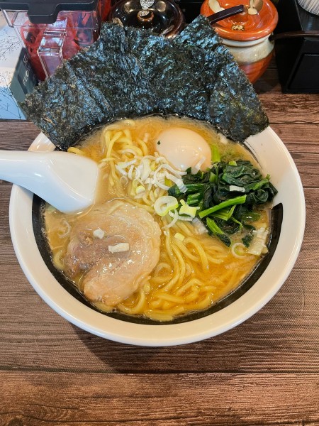 「黒丸(790円)」@横濱とんこつ TUKASA 弥生町店の写真