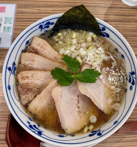 「煎酒醤油+大盛り+チャーシュー」@麺屋 寿の写真