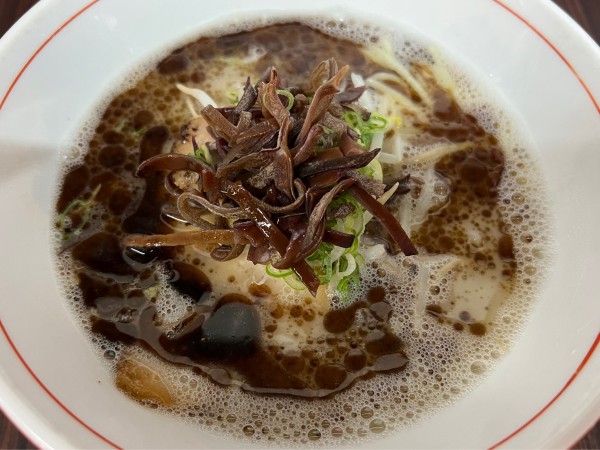 「拉麺 黒」@拉麺 べっぷんちの写真