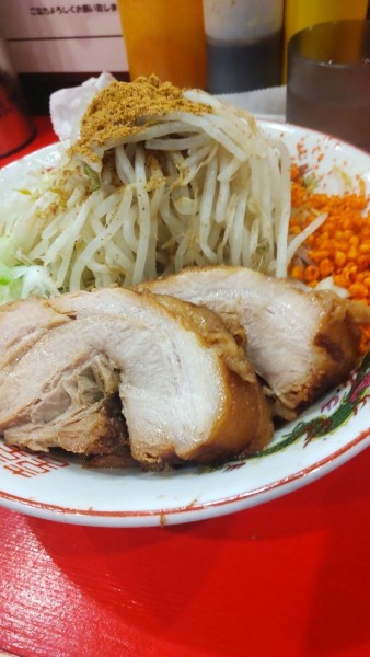 「まぜそば」@ラーメン鷹の目 北千住店の写真