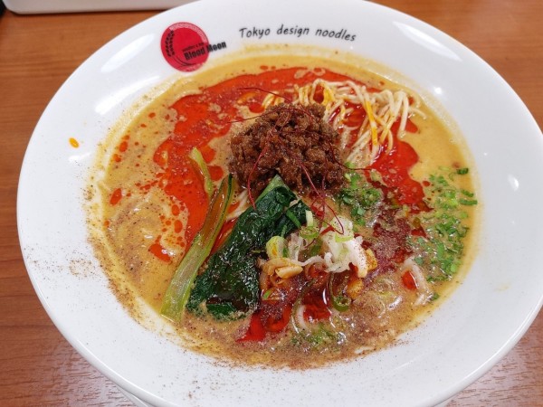 「担々麺　950円」@Blood Moonの写真