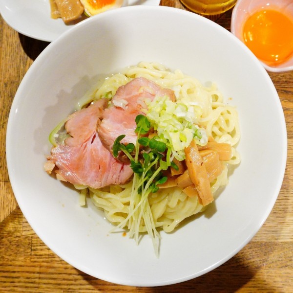 「油そば＋生たまご＋燦点盛り＋生ビール」@燦燦斗の写真