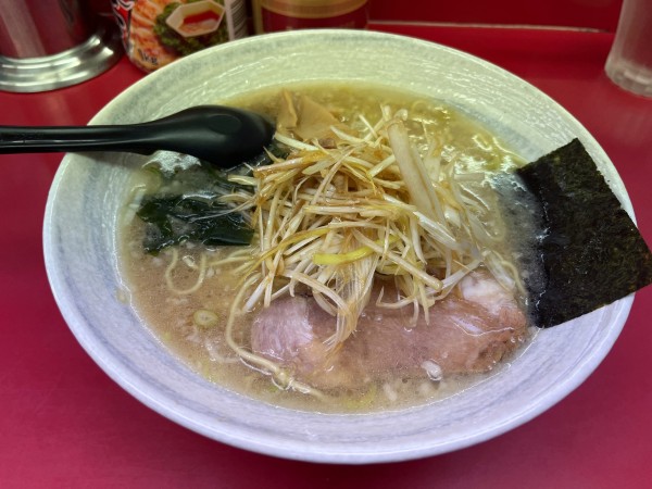 「ネギラーメン　750円」@ニューラーメンショップの写真