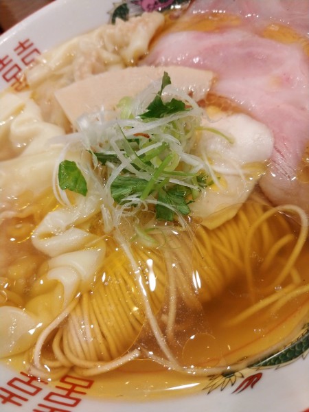 「塩中華そば・ワンタン増し」@中華そば やいろ亭の写真