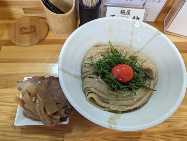 「限定の試食（仮）冷やしまぜ麺」@麺屋電龍の写真