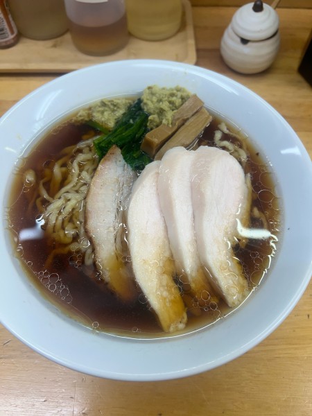 「浅利中華蕎麦醤油　鶏チャーシュー」@麺道 六善 お花茶屋店の写真